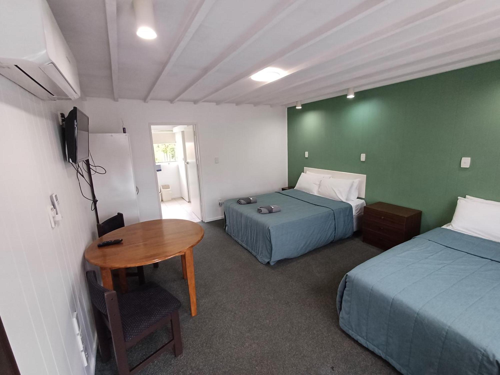כרייסטצ'רץ' Gothic Heights Motel חדר תמונה