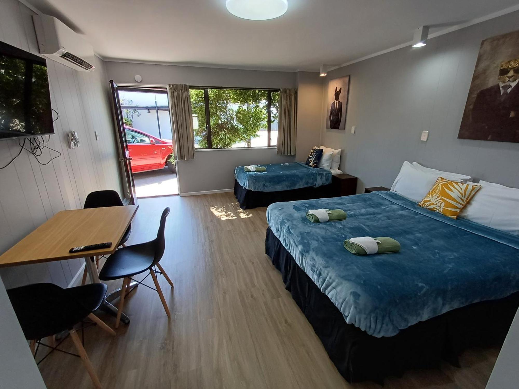 כרייסטצ'רץ' Gothic Heights Motel חדר תמונה