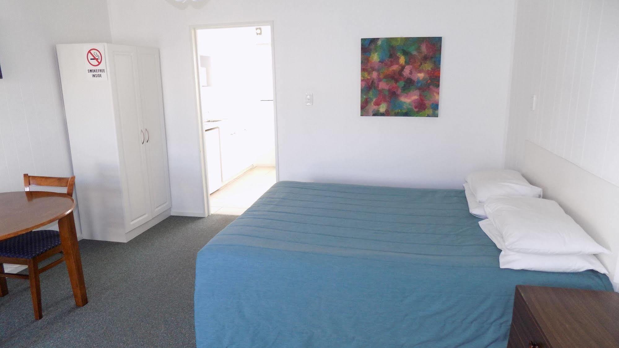 כרייסטצ'רץ' Gothic Heights Motel מראה חיצוני תמונה
